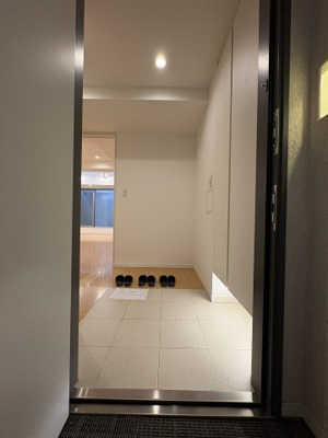 【玄関】 | フレンシア外苑西