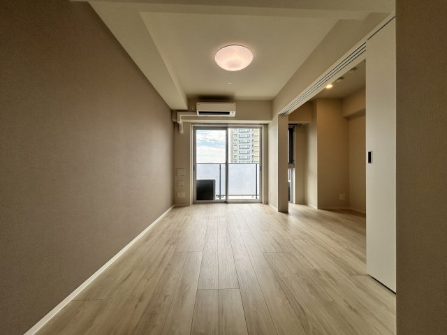 GRAN PASEO蔵前Ⅱの居間・リビング|こちらの居間で趣味の時間をお楽しみください