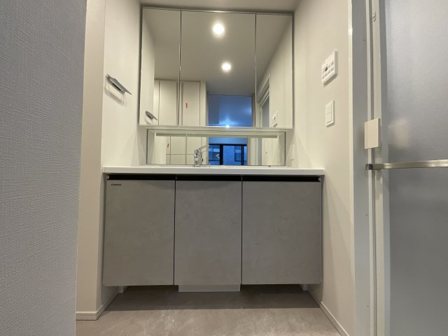 ＧＲＡＮ ＰＡＳＥＯ 広尾の洗面所|ゆったりとスペースのある洗面所