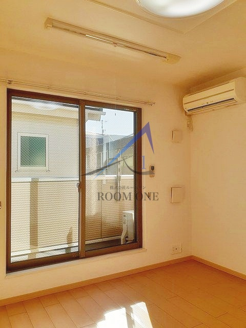 ＹＮハイムⅡの居間・リビング|洋室のお部屋です。