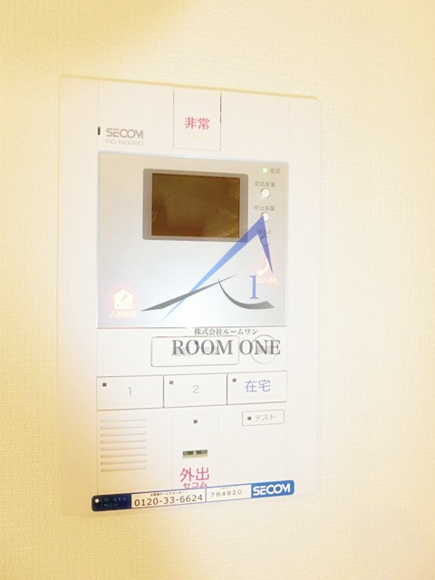 リブリ・エイトのセキュリティ|モニター付きインターホンです。