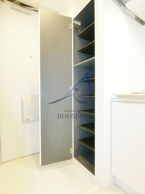 リブリ・エイトの内装