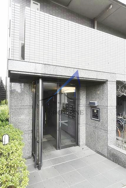 ルーブル池上六番館のエントランス|エントランスです。