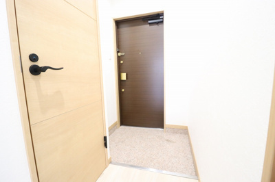 【玄関】 | ドゥエリング森小路