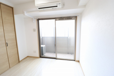 【洋室】 | ドゥエリング森小路