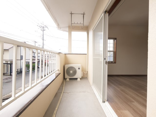 東畦戸建のバルコニー