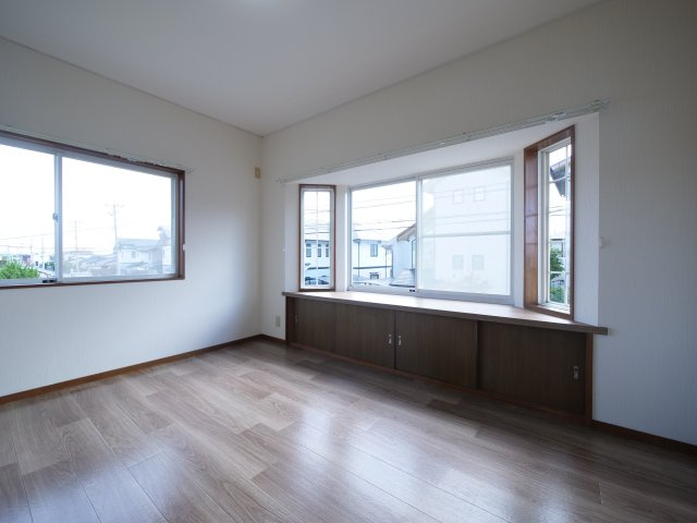 東畦戸建の居間・リビング