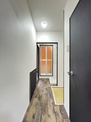 【玄関】 | プレジール加茂A