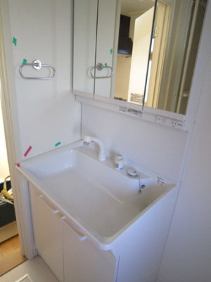 【独立洗面台】 | ルナソーレ Ⅱ | 嬉しい独立洗面台付き。