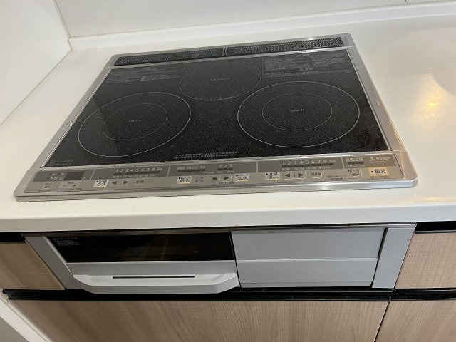 中古住宅　岩田西1丁目のキッチン