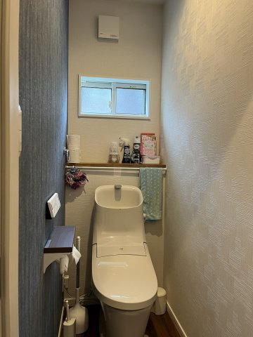 中古住宅　岩田西1丁目のトイレ