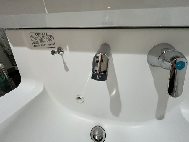 中古住宅　岩田西1丁目の洗面所