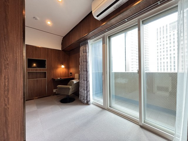 ｅｋｉｓｍ　さいたま新都心の居間・リビング