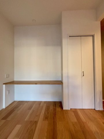 久留米市御井町第15号地の収納|キッチン横の収納はなにかと便利ですね♪