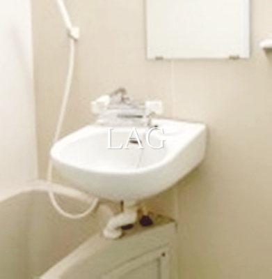 【洗面所】 | ラフィナート中野 | 洗面台です。