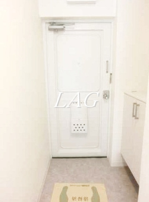 【玄関】 | 秀和松涛レジデンス | 玄関です。