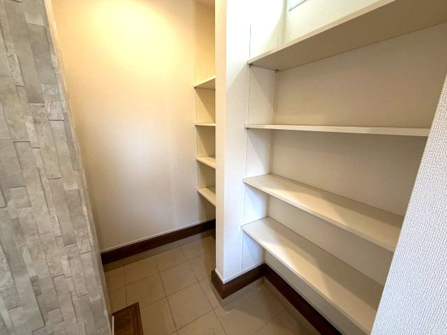 第3富士見町時沢　新築戸建　10号棟の収納|玄関にはシューズインクローク完備！