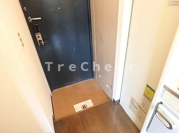 コンフォート東十条の玄関