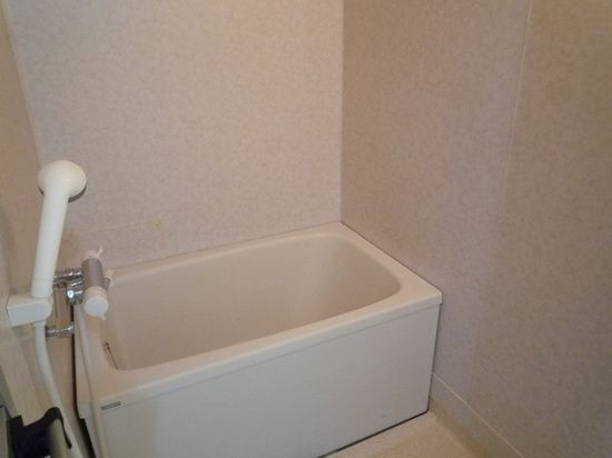 油屋ハイツ中野の浴室|きれいなお風呂です