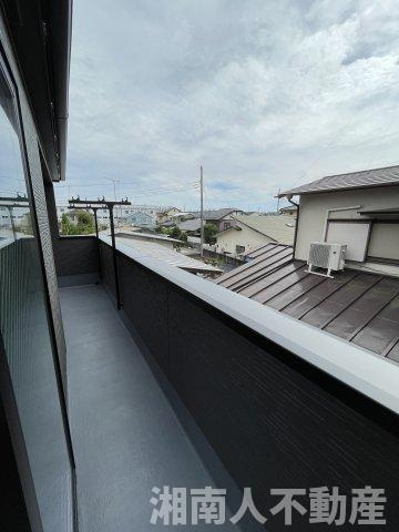 小田原市堀之内2期  新築戸建全7棟のバルコニー|開放的で明るい空間を演出してくれるバルコニーです