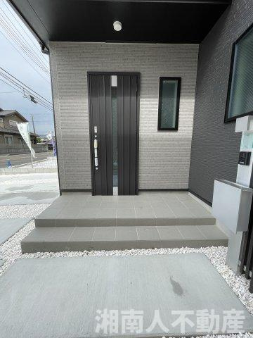 小田原市堀之内2期  新築戸建全7棟の玄関|きれいな玄関です