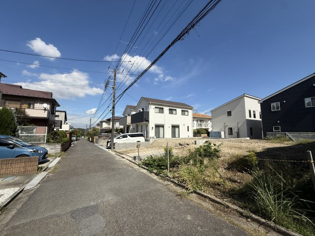 全居室南向き　こだわりの3LDK＋ロフトの前面道路含む現地写真|前面道路