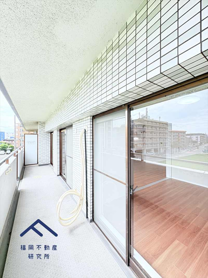 ライオンズマンション博多南第3のバルコニー