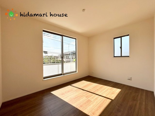 伊奈町西小針1丁目　新築戸建　ハートフルタウンEの洋室|２階洋室：6.5帖