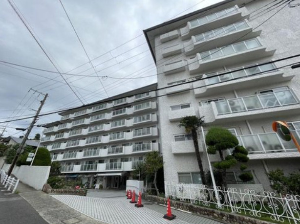 ローズハイツ芦屋