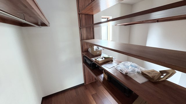 【商談中】西軽井沢 追分エリア 山々を望む新築戸建の収納