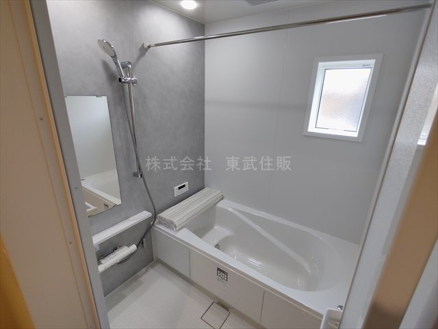 【浴室】 | 東松山市石橋　23　2期　全4棟　2号棟 | 落ち着いた空間のお風呂です
