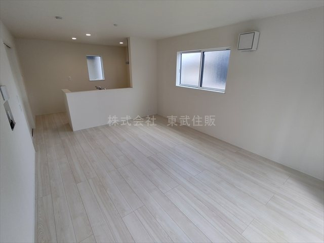 【居間・リビング】の画像