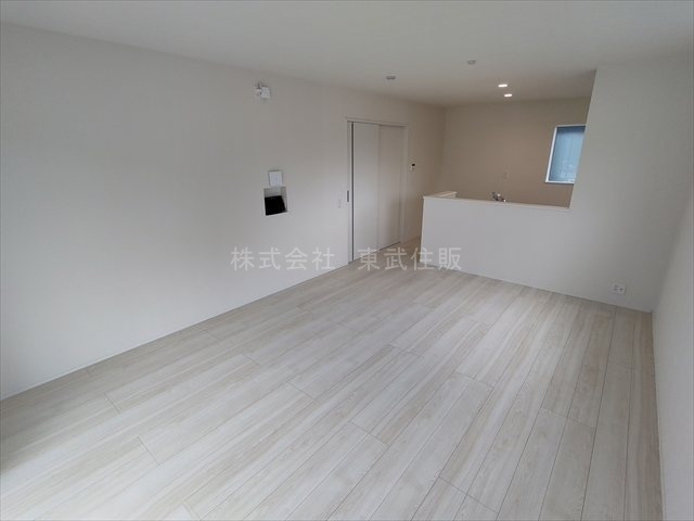 【居間・リビング】の画像