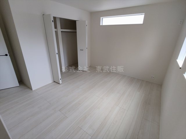 【寝室】 | 東松山市石橋　23　2期　全4棟　2号棟 | 洋室7.5帖、寝室にいかがでしょうか