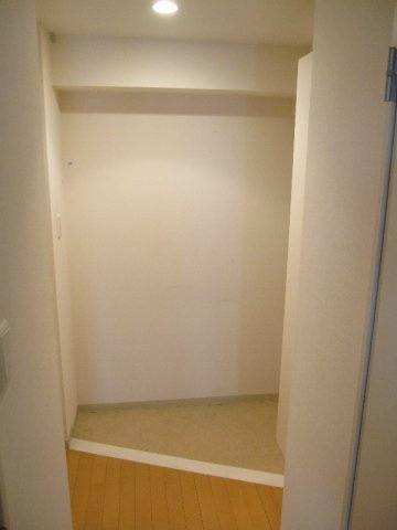 Espoir Asakusabashiの玄関