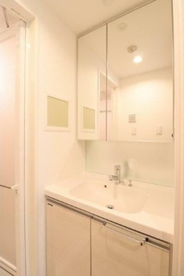 【独立洗面台】 | ミレドゥーエ中野 | 嬉しい独立洗面台付き。