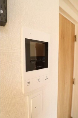 【セキュリティ】 | ミレドゥーエ中野 | モニター付きオートロックで防犯面も安心です！