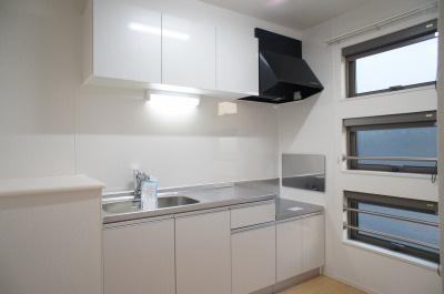 【キッチン】 | Ｇ－フォレストⅠ | コンパクトなキッチンで掃除もラクラク