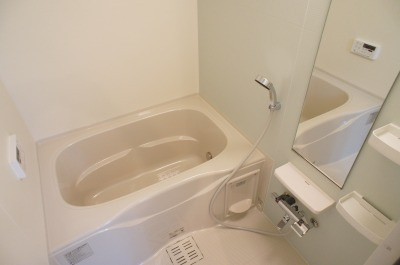 【浴室】 | Ｇ－フォレストⅠ | 落ち着いた空間のお風呂です