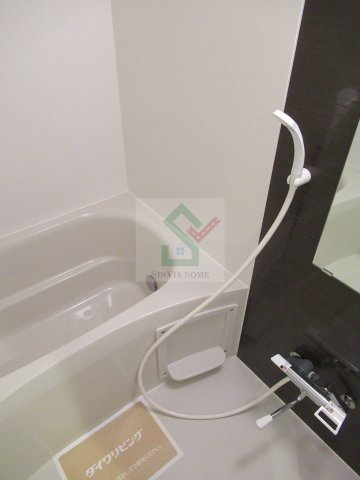 ポルトドゥヴァンドームの浴室