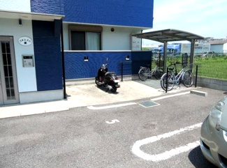 【駐車場】