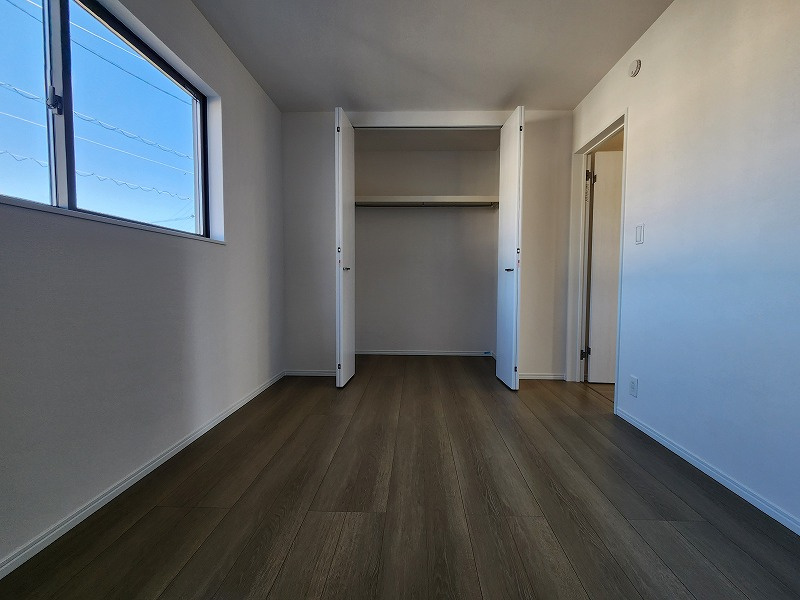 小牧市安田町　新築戸建　B号棟の洋室|広々とした洋室です