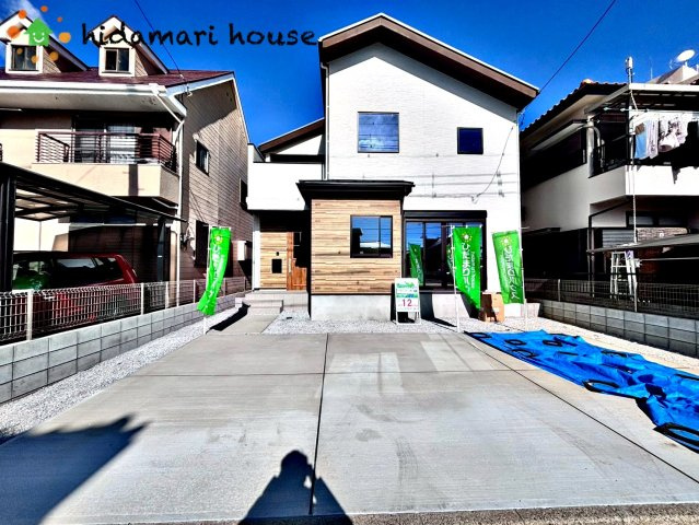 上尾市中分3期　新築戸建　TERRACE01の駐車場