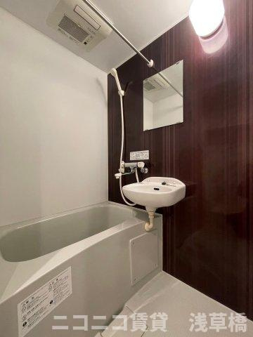 ＡＫＵＳＴＯＴの浴室