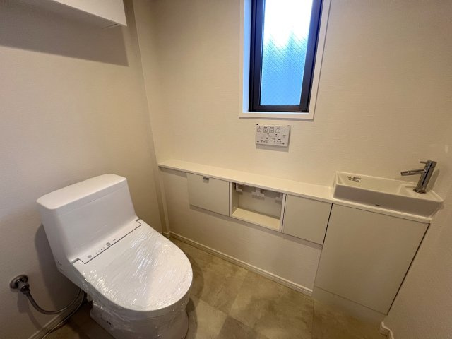 メゾネットタイプ専有面積１３０㎡！【横浜星の丘ビューシティ】のトイレ|清潔感のあるトイレです