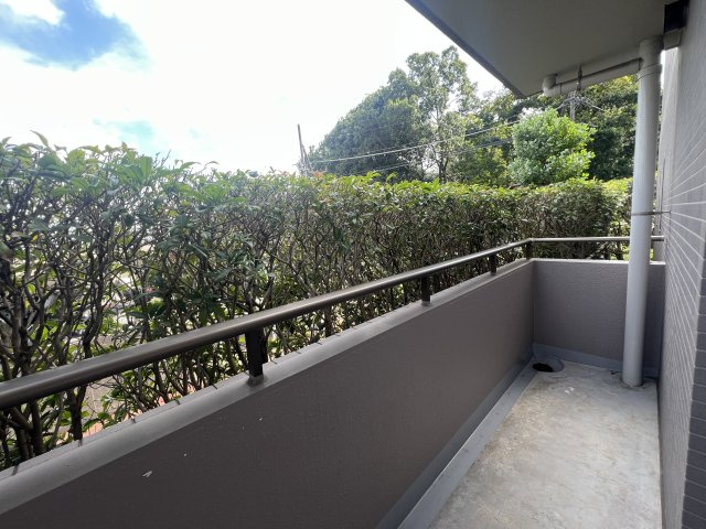 メゾネットタイプ専有面積１３０㎡！【横浜星の丘ビューシティ】のバルコニー|落ち着いた時間を過ごせるバルコニーです