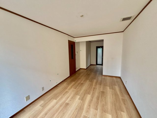 前田メゾネットの居間・リビング