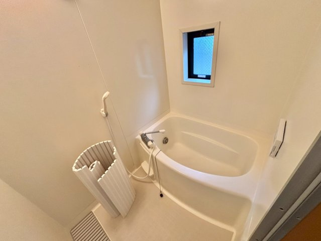 前田メゾネットの浴室