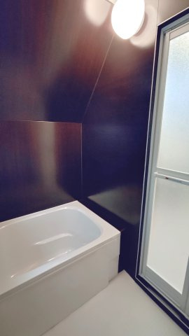 衣摺3丁目中古戸建の浴室