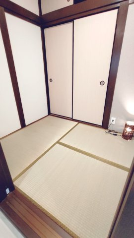 衣摺3丁目中古戸建の和室